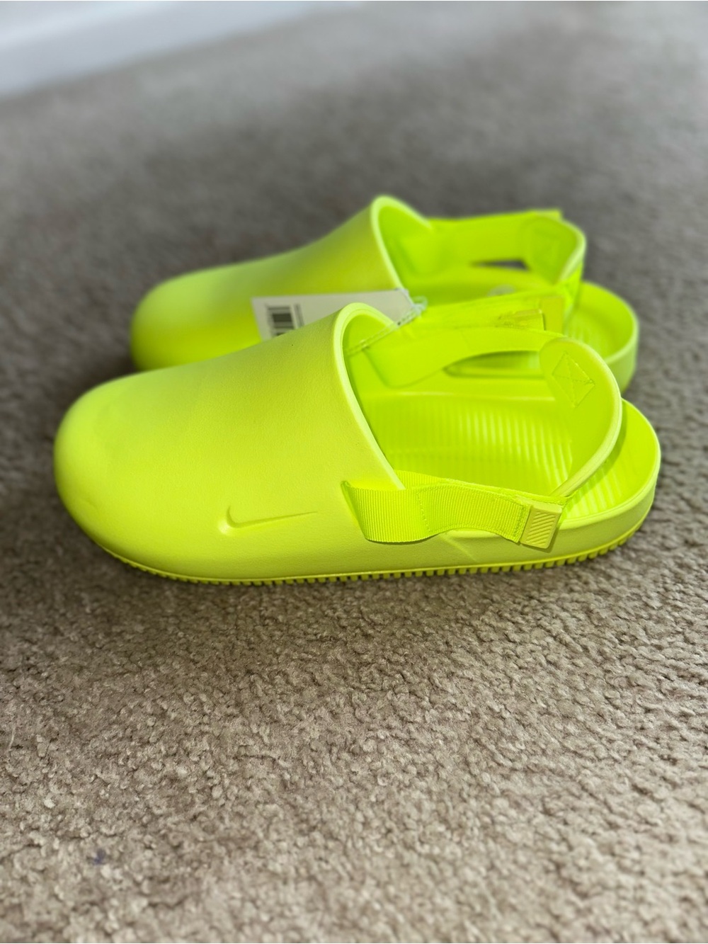Nike Calm Mules “Volt” - Picture 5 of 5